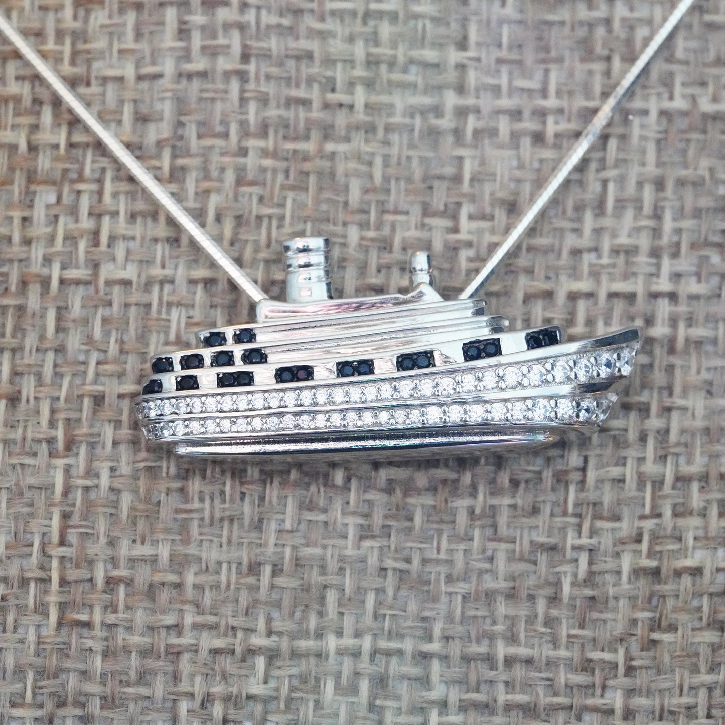 Cruise Ship Pendant