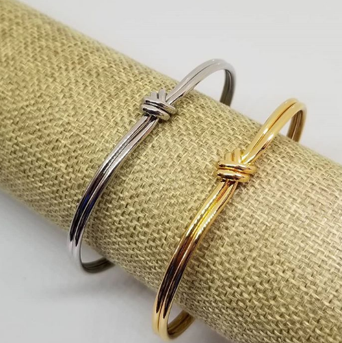 A Stackable Gold Bracelet That Shines
